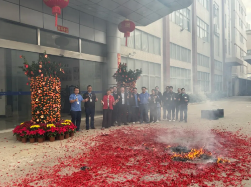 杜氏国产香蕉视频91開工大吉！