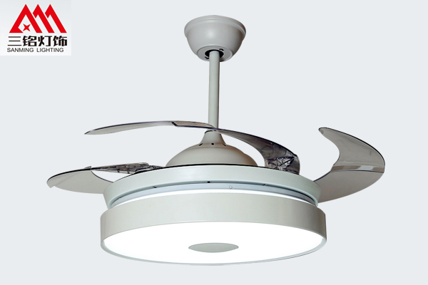 揚中豪(háo)華風扇燈廠家