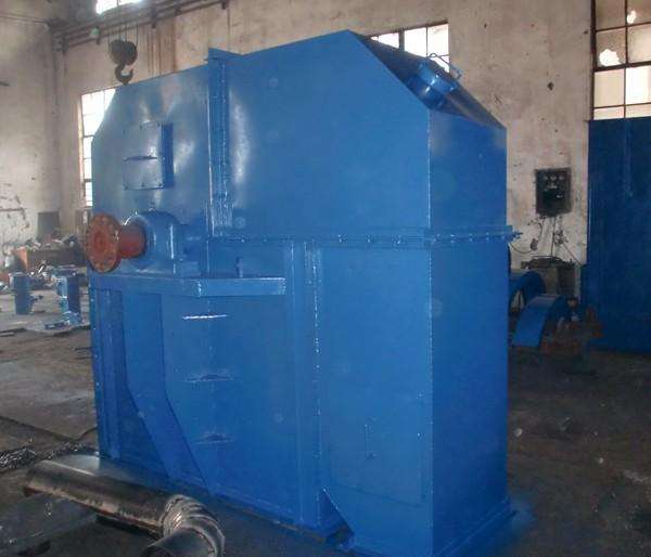 TG鋼絲膠帶鬥（dòu）式（shì）提（tí）升機