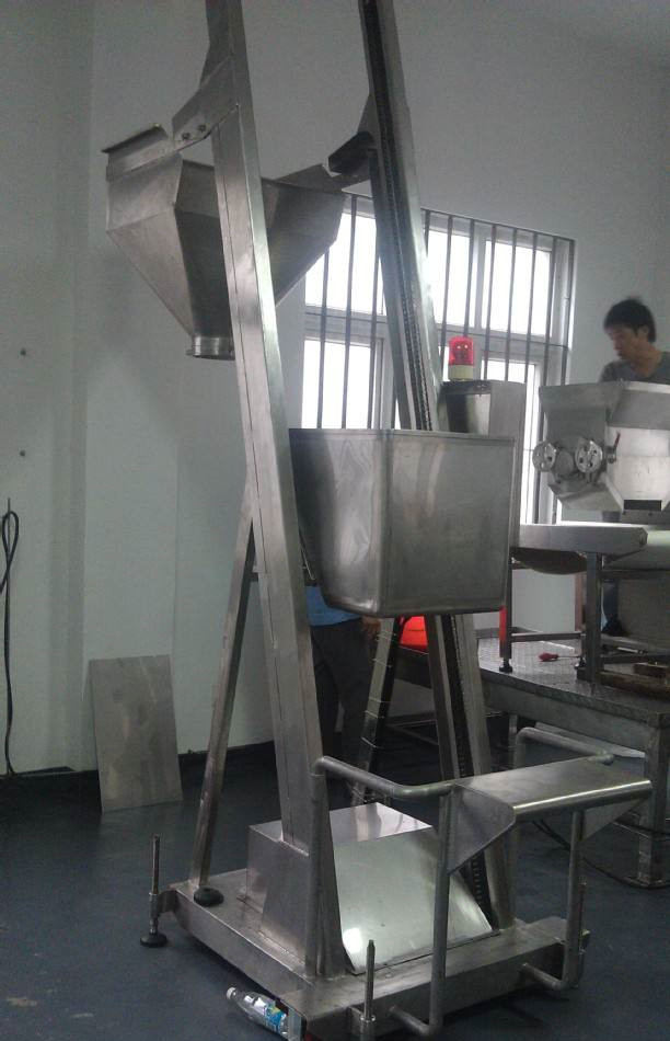 澇（lào）坑係列鬥提機