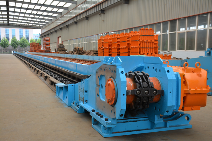 煤礦井下巷道用(yòng)刮(guā)板輸送機