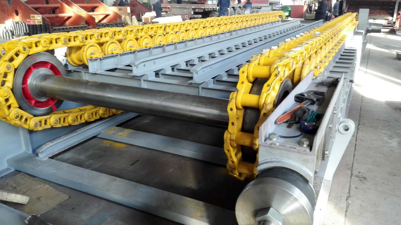 鱗板輸送（sòng）機鏈條鱗板配件（jiàn）展示 