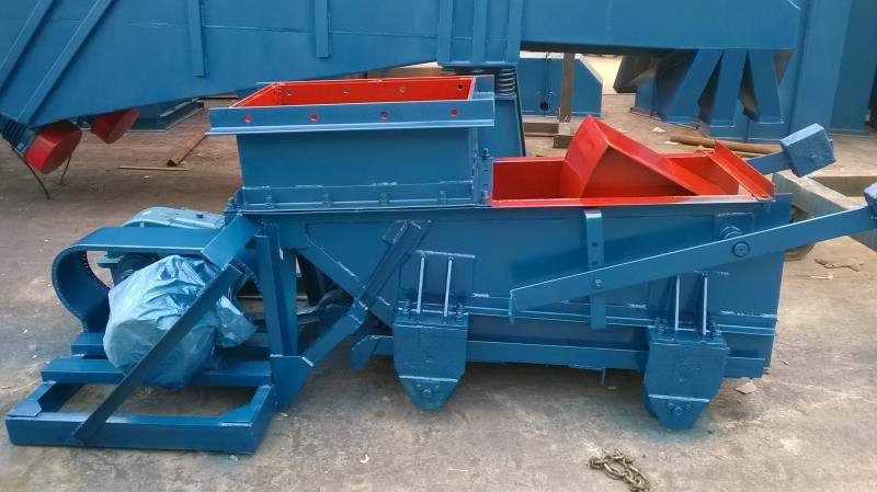 K型往複（fù）式給煤機應用介紹