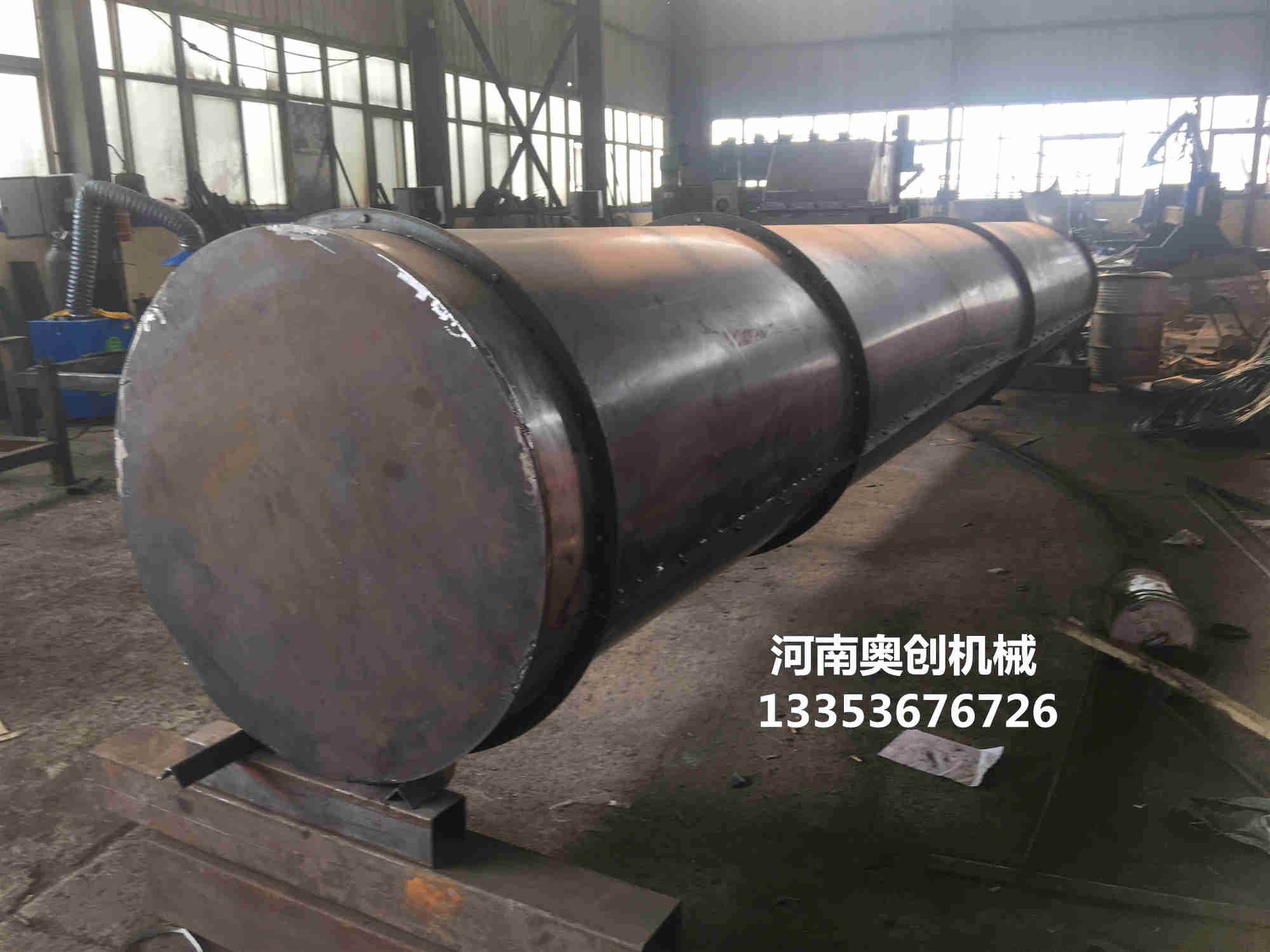 全封閉垂直振動提（tí）升機1