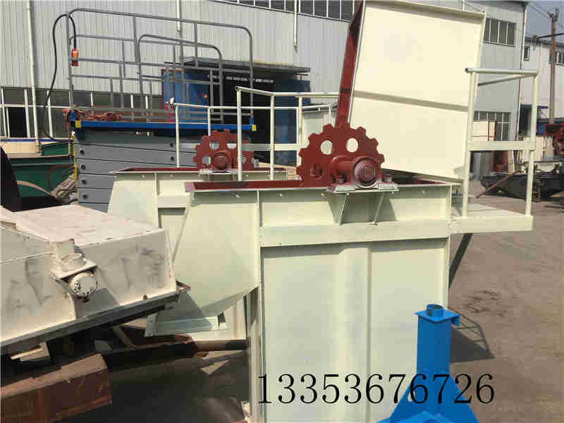 板鏈（liàn）鬥（dòu）式提升機首次安裝