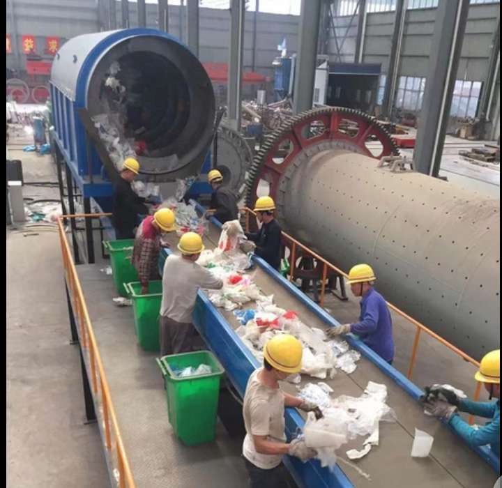 垃圾處（chù）理滾筒篩（shāi）使用現場