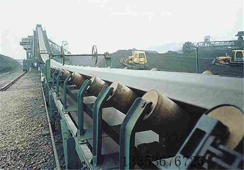 TD皮帶（dài）輸送機介紹1