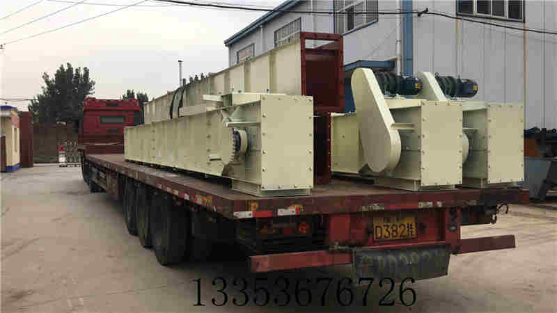 刮板輸送機輸送物料（liào）生產廠家（jiā）現（xiàn）場案例1