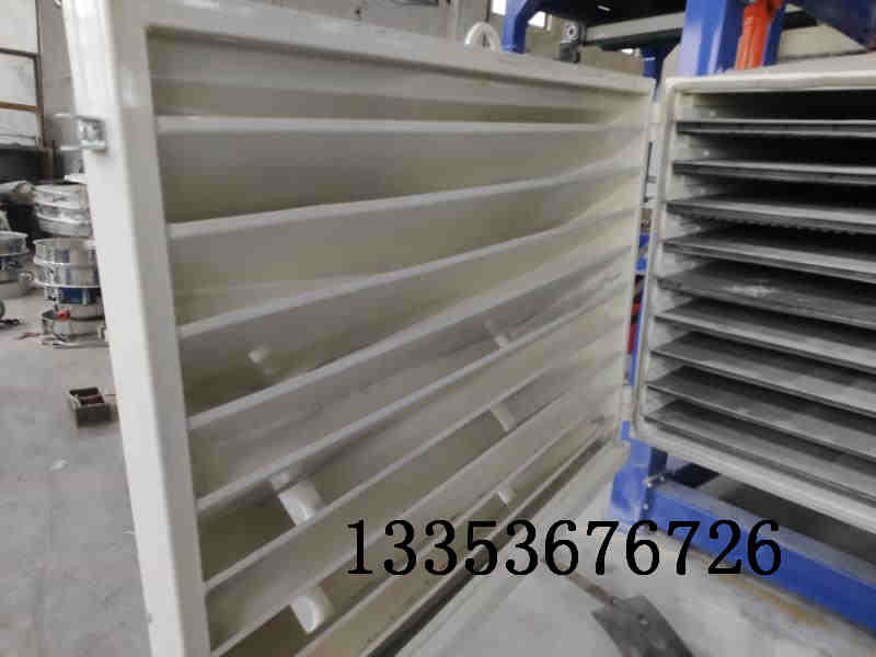 方解石方形搖擺篩的結構篩網更換（huàn）清理方式