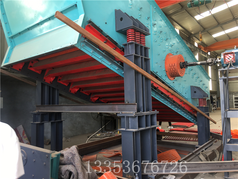 雙質體複（fù）合弛張振（zhèn）動篩