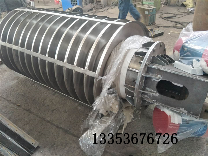 DCZ電機振動垂直提升機工作原理及設備（bèi）特點