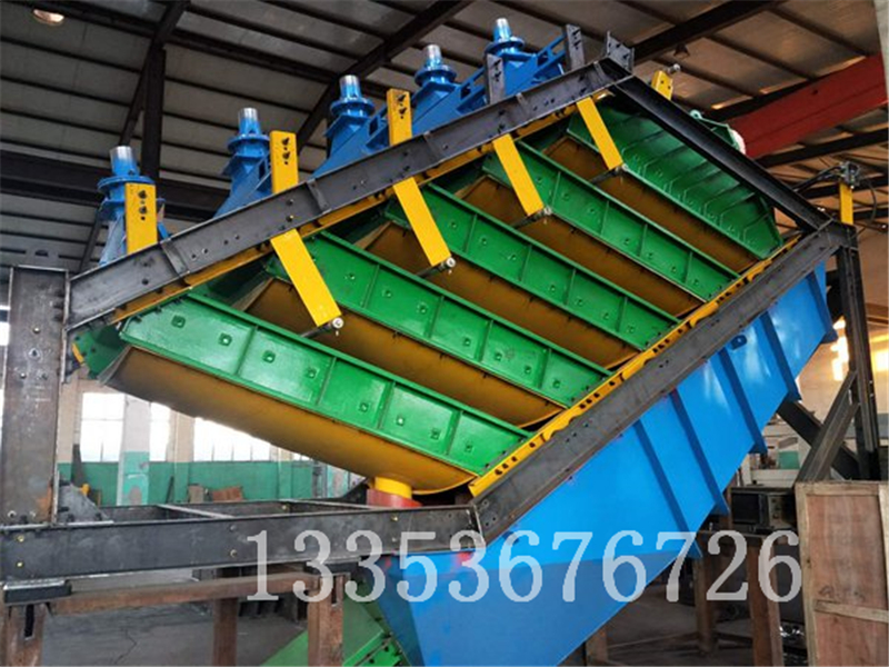 礦（kuàng）漿過（guò）濾高頻五層疊篩