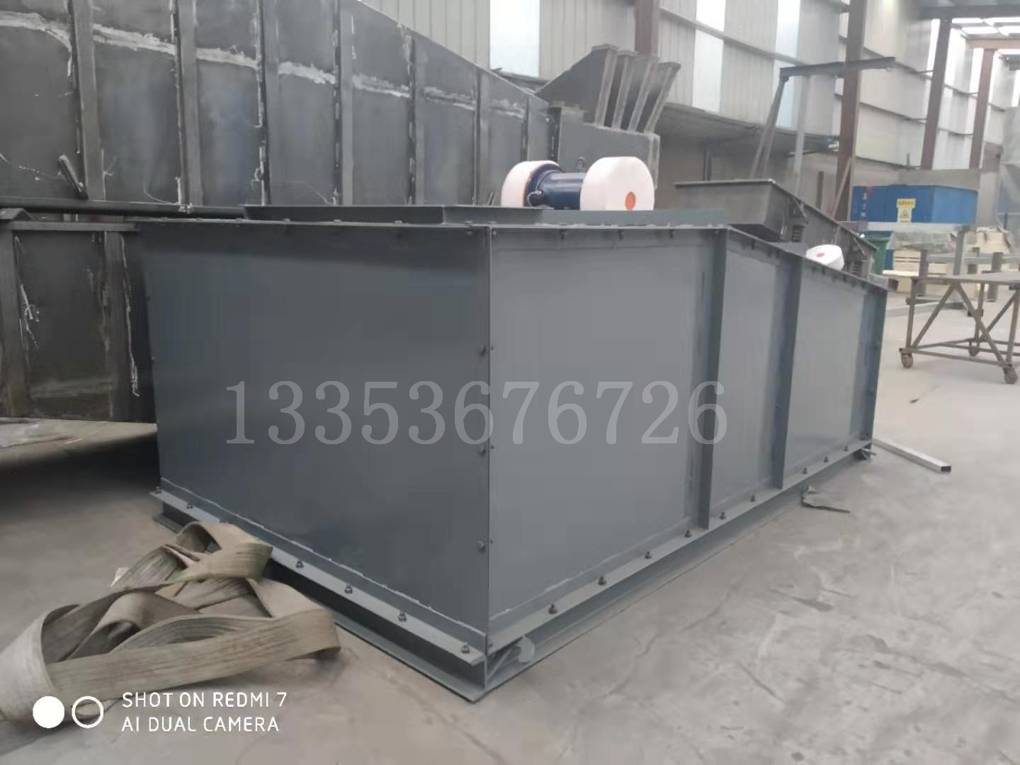 全（quán）封閉水泥灰粉振動篩