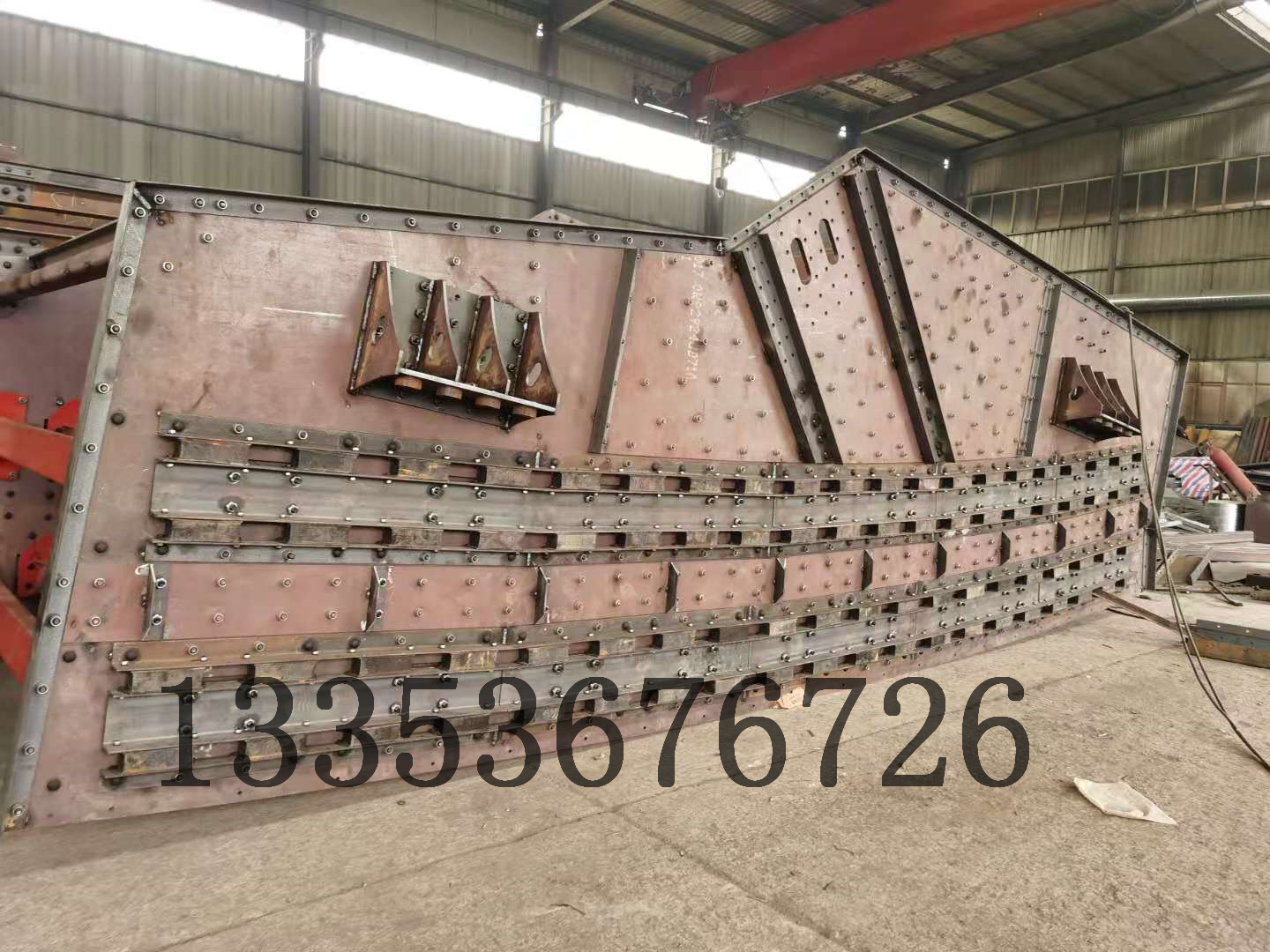 大型原煤深度篩分雙層弛張篩與其它類型篩機（jī）相比有哪些優勢?