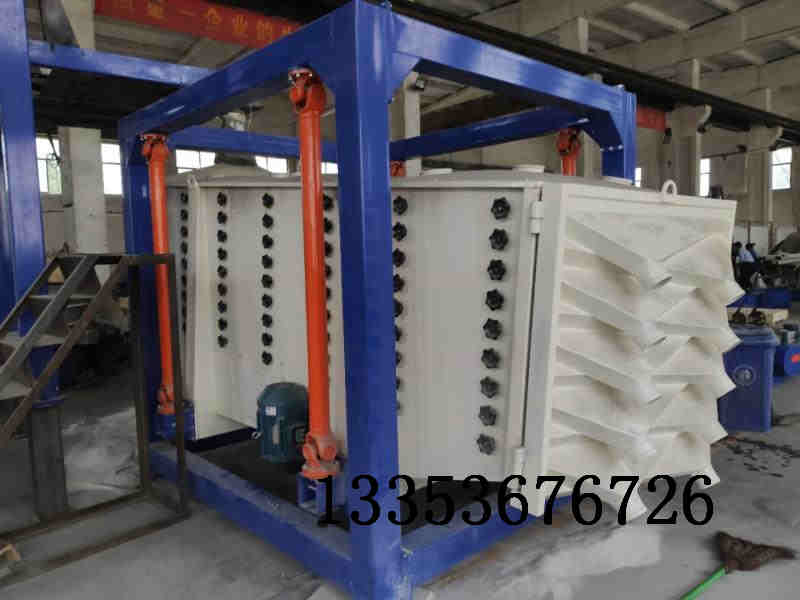 澱粉方形（xíng）搖擺篩采用哪種清網方式可以實現不（bú）堵（dǔ）網（wǎng）？