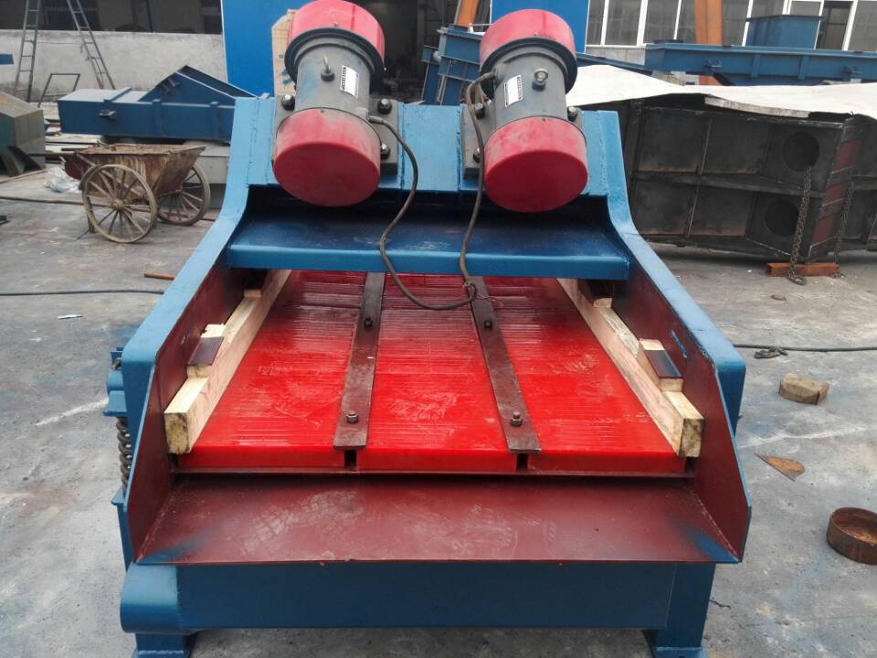 振動脫水篩脫水速度（dù）與效率