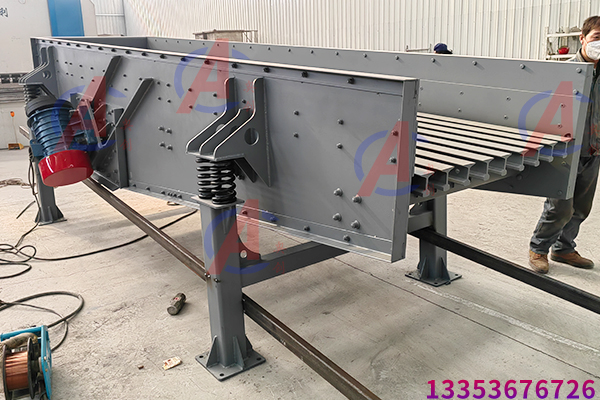 棒條式振動篩（shāi）給料篩（shāi）分一體機