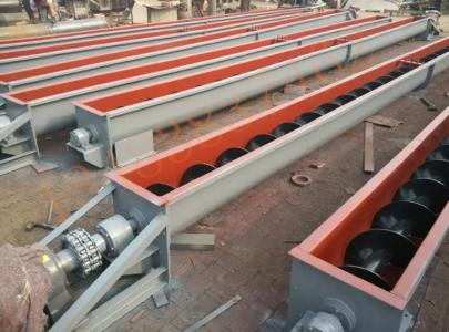 槽式（shì）螺旋輸送（sòng）機廠家（jiā）設備展示