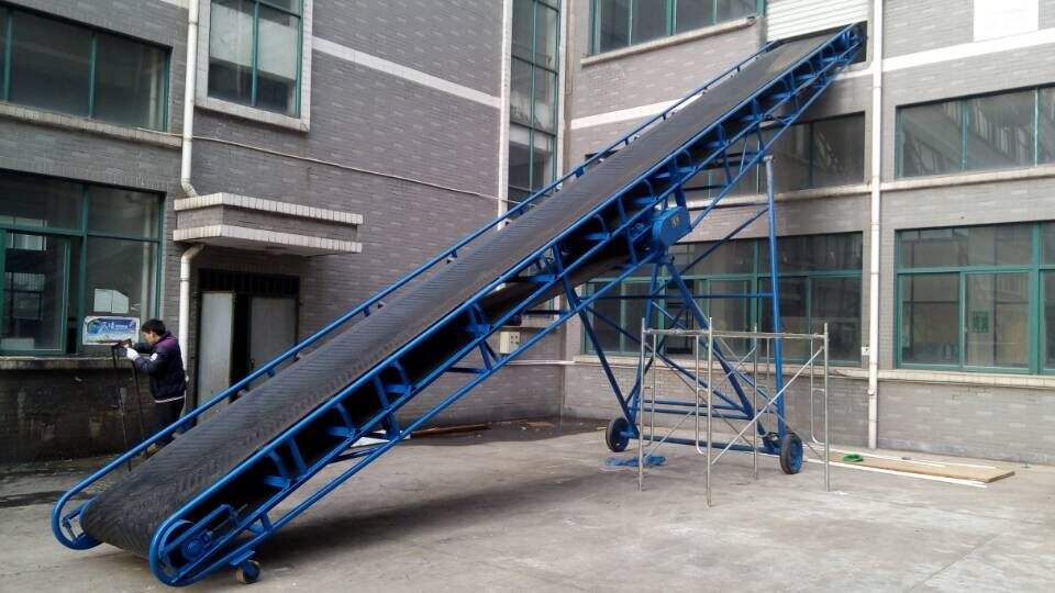 移動式（shì）皮帶輸送機