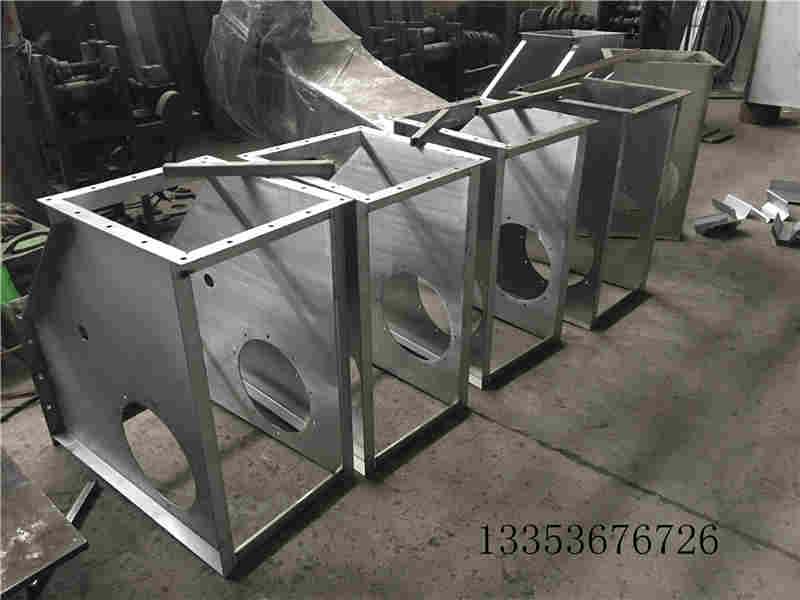 翻鬥提升機細節