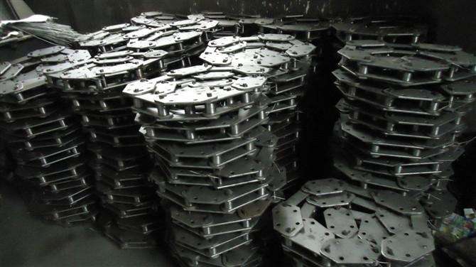 板鏈（liàn）提升機鏈條