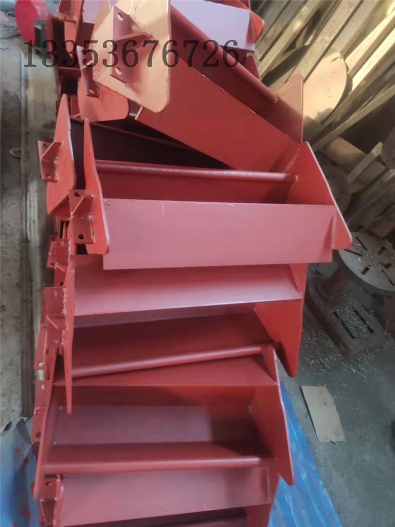 鏈鬥輸送機料鬥