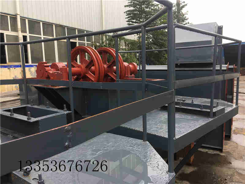 環鏈鬥式提升機