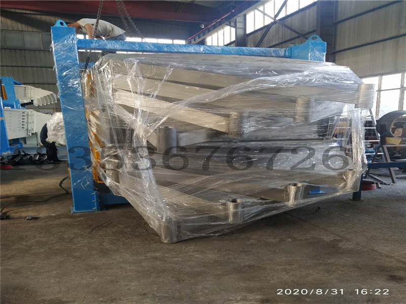 烘幹砂精細（xì）方形搖擺篩分機